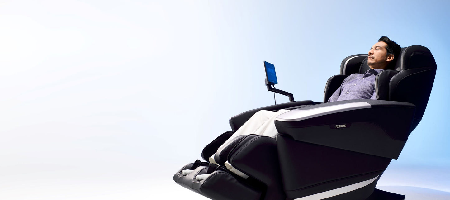 FUJIIRYOKI: Cyber Relax Ai Hergestellt in Japan 5D Ai Ultra Premium Massage Chair (JP4000)